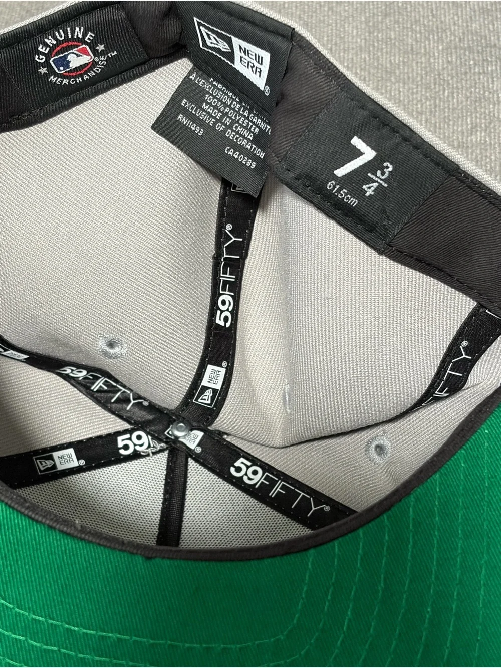 New Era New York Yankees Pivot Mesh 59FIFTY Fitted Hat Size 7 3/4